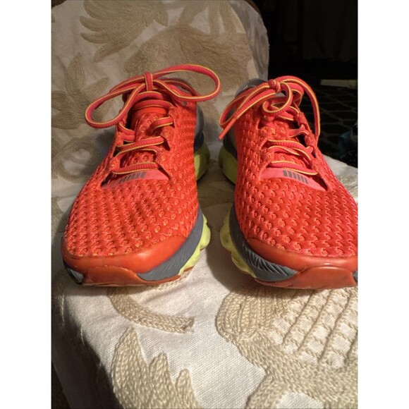 Under Armour Speed Foam Gemini Womens Orange Running Shoe Size 7.5 - Picture 3 of 8